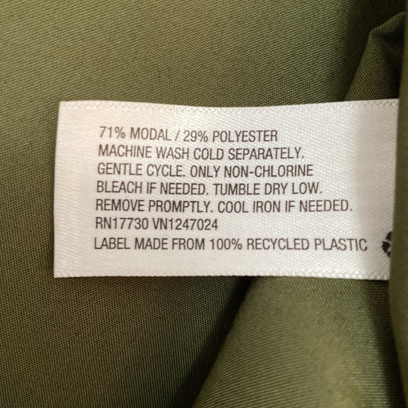 FIRM! NEW! Sz MED Bundle A New Day Button Front Collar Dress Shirts - Picture 3 of 3